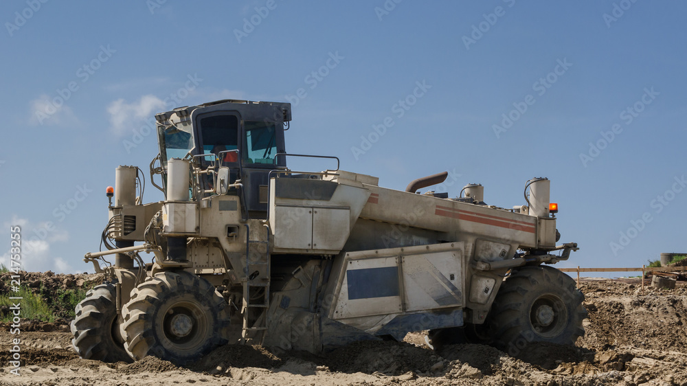 CONSTRUCTION MACHINERY - Soil stabilization on the construction site CONSTRUCTION MACHINERY - Soil stabilization on the construction site