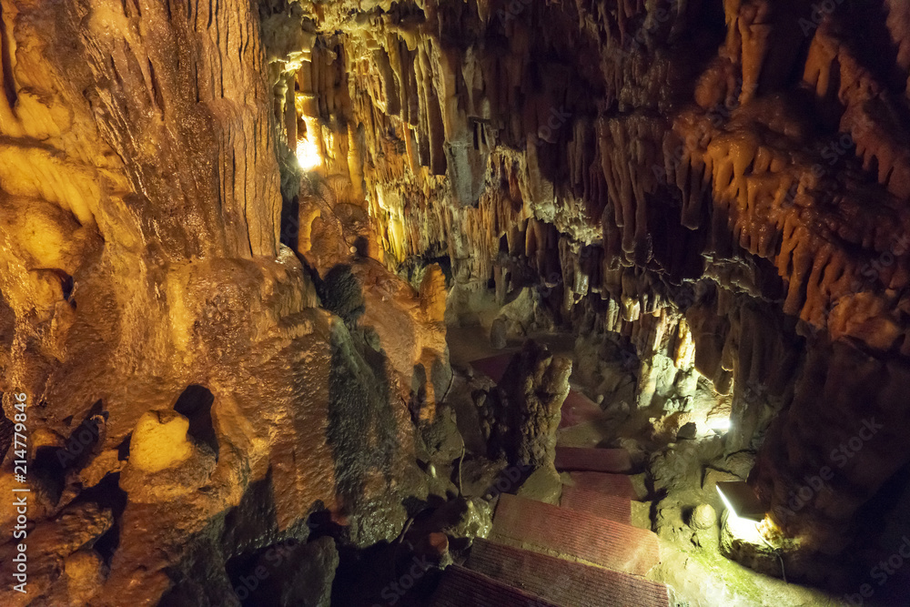 Drogarati Caves in KEfalonia Island Greece exploring