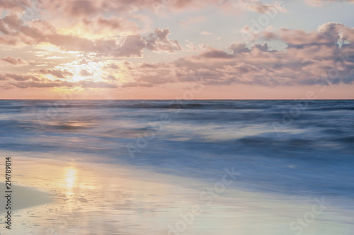 zachód słońca nad morzem © Bea