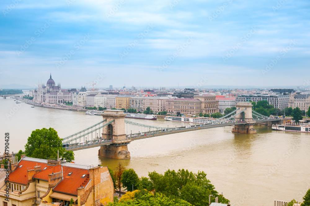  City landscape with  Szechenyi Chain Bridge and building of Hungarian Parliament