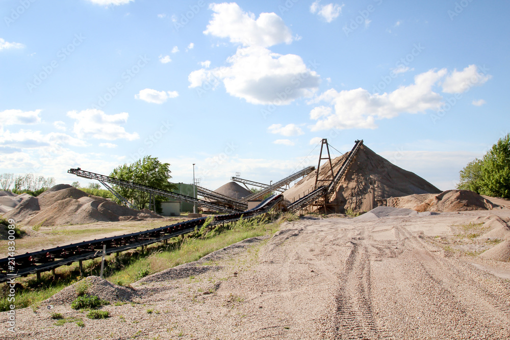 Förderbänder, Kieswerk, Kieswerklandschaft Förderbänder, Kieswerk, Kieswerklandschaft