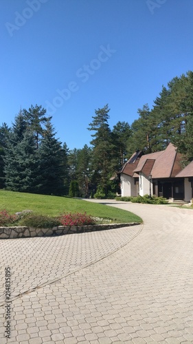 House driveway in Zlatibor