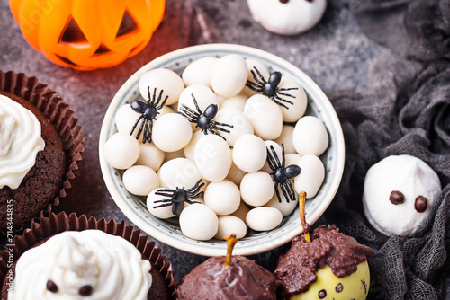 Creative Halloween treat spider eggs