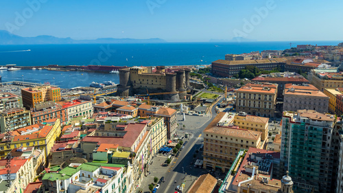 Fototapeta Naklejka Na Ścianę i Meble -  View of the New Castle in Naples