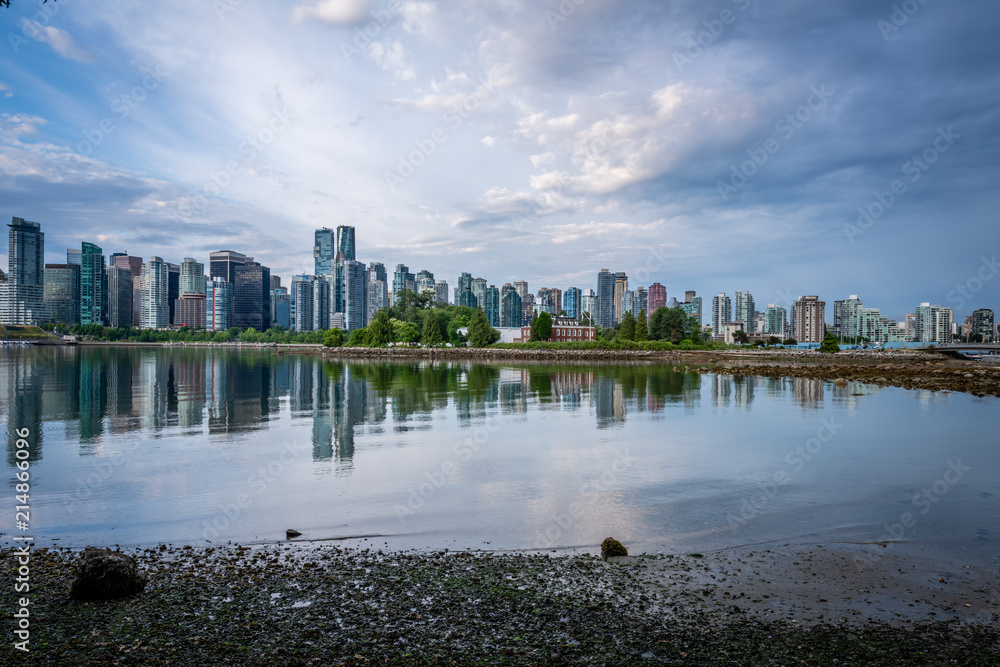 Fototapeta premium Reflections from Hallelujah Point