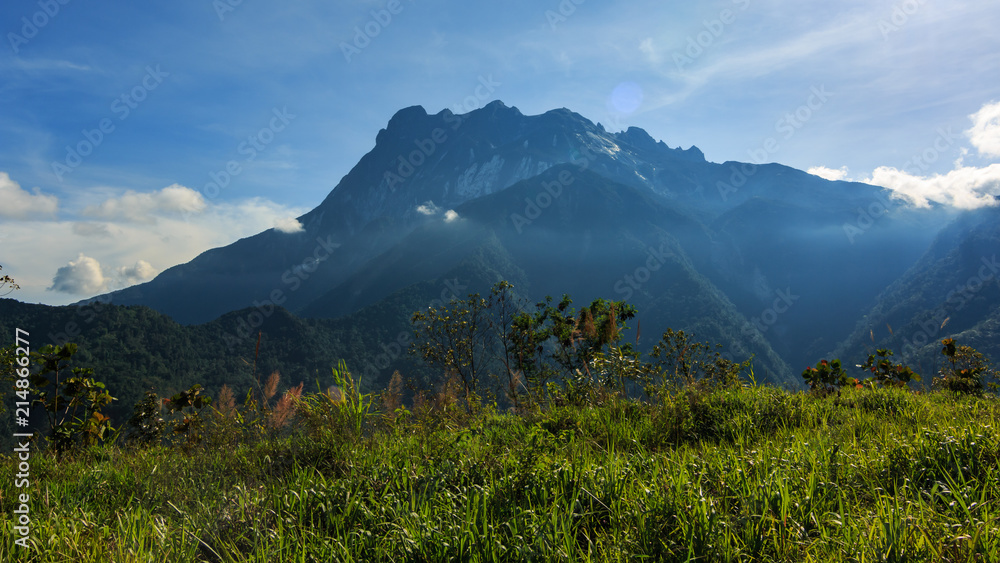 Amazing Mount Kinabalu of Sabah, Borneo / Majestic view of Mount Kinabalu