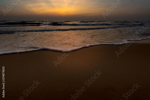 Fototapeta Naklejka Na Ścianę i Meble -  Beautiful sky before Sunrise with seascape for background
