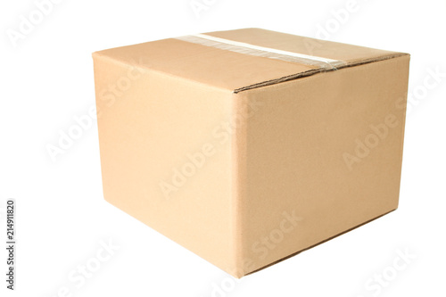 One cardboard box © Studio KIVI