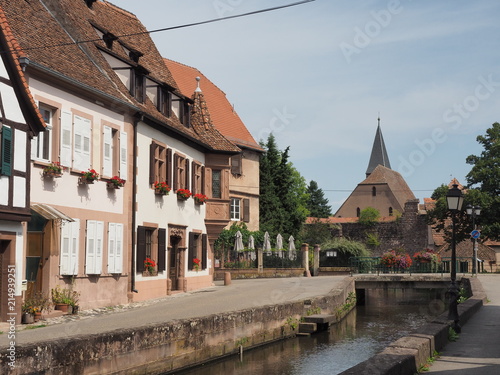 Wissembourg - Weißenburg – Weisseburch - im Elsass - mit mittelalterlichem Stadtkern
 photo