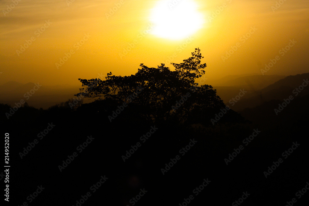 Pôr do sol na Pedra de Santo Antônio, Fagundes, PB