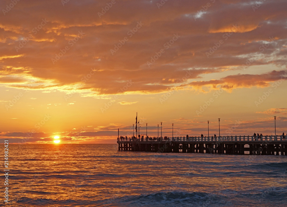 Naklejka premium sunset in tuscany