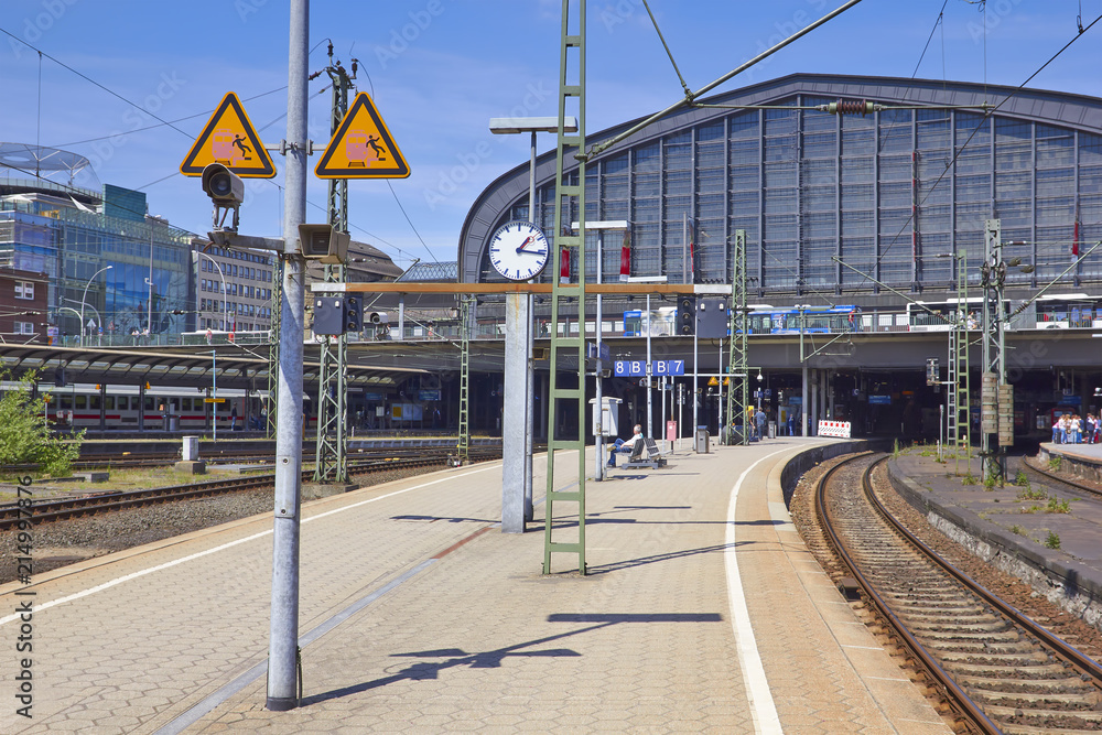 Platform at the railway station at Hamburg