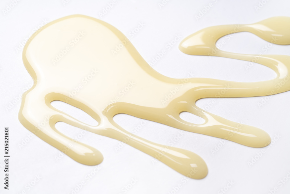 Ταπετσαρία condensed milk isolated on a white background