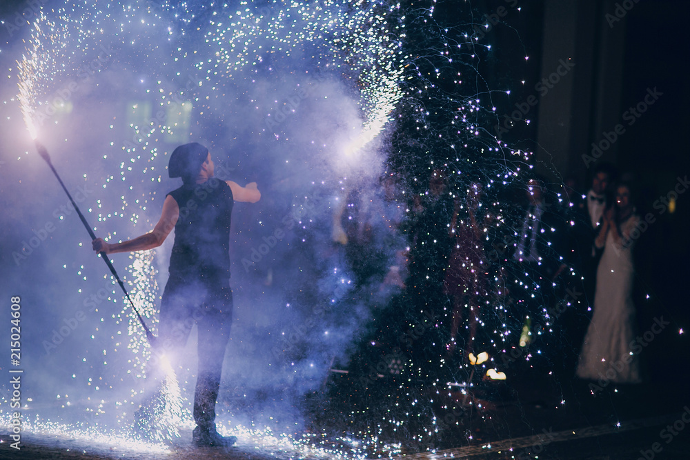 Foto fireshow in awedding