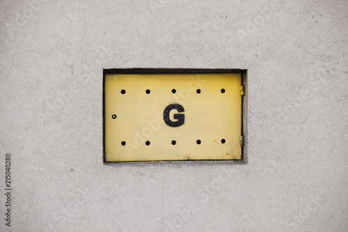 The sign G denoting the place of gas connection