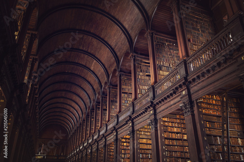 DUBLIN, IRELAND -  JULY 14, 2018: The Long Room in the Trinity College Library on July 14, 2018 in Dublin, Ireland Fototapet