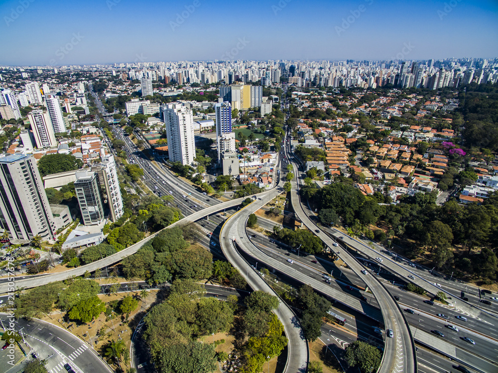 Bird's eye view of the crossroads 