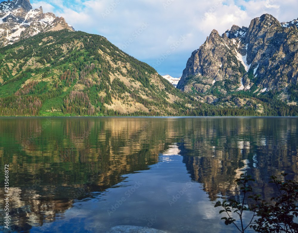 Fototapeta premium Grand Teton and Jenny Lake, Wyoming