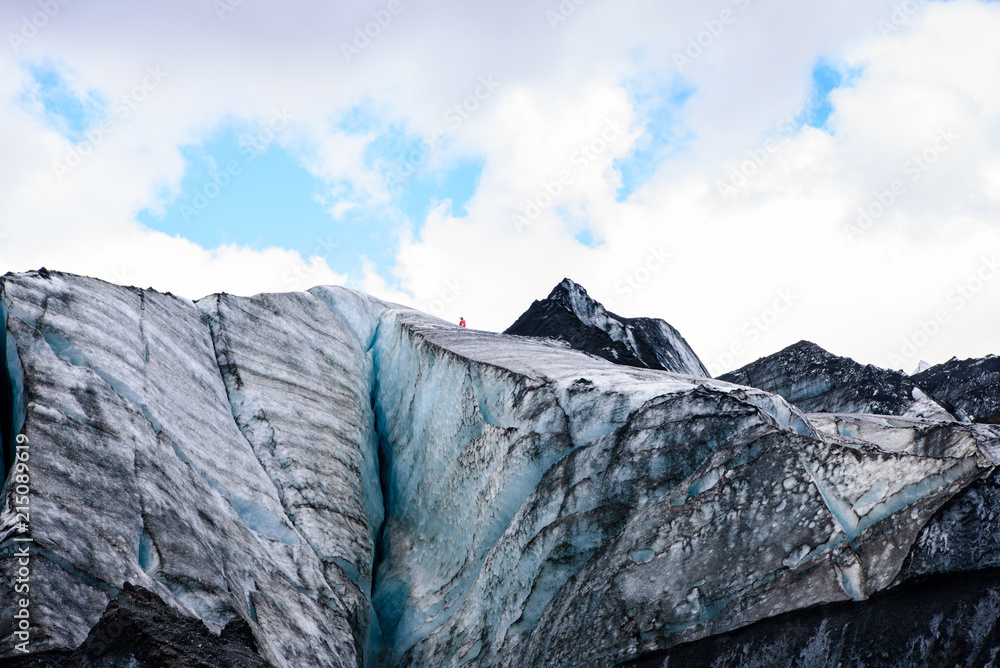 Senderismo por el glaciar Solheimajokull, Islandia.