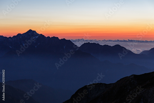 剣岳と夕景