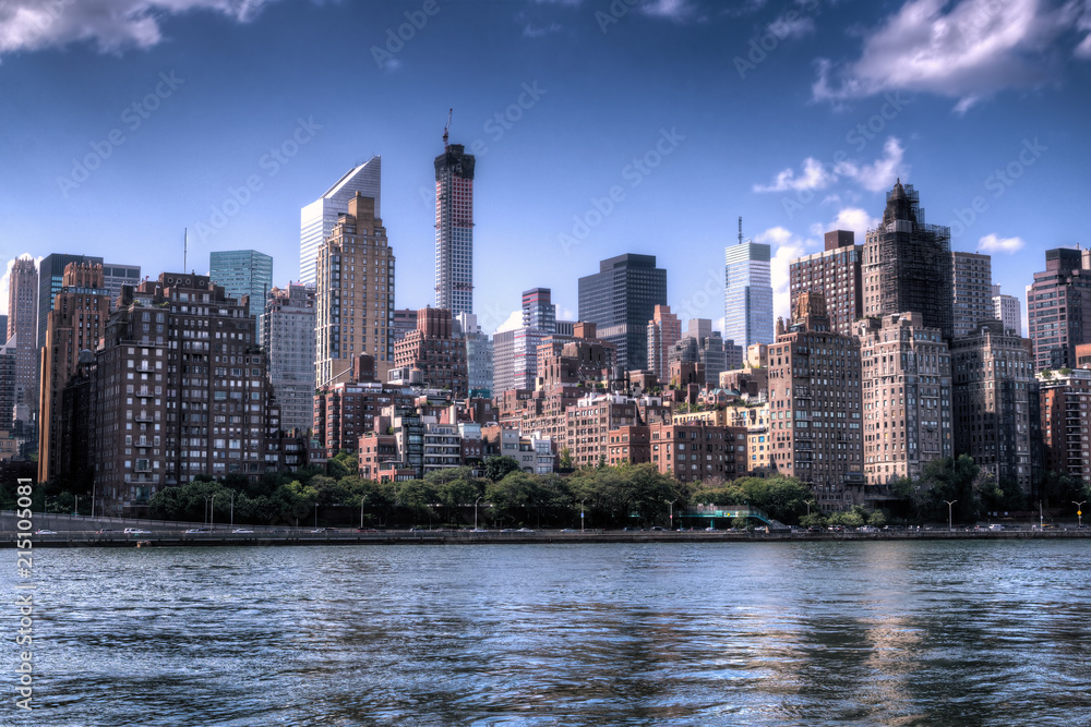 New york city skyline of midtown Manhattan.