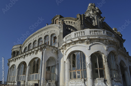 European old landmark in decay - Constanta, Romania © Carlos Gardel
