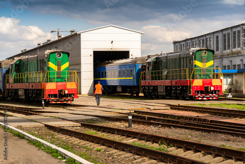 Diesel locomotive with electric traction, Czechoslovak shunting train with electric transmission leaving from its garage to the station