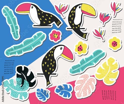 Toucan floral sticker collection. Summer paradise in tropical jungles with beautiful birds, and fantastic florals. Vector illustration. © lidiebug