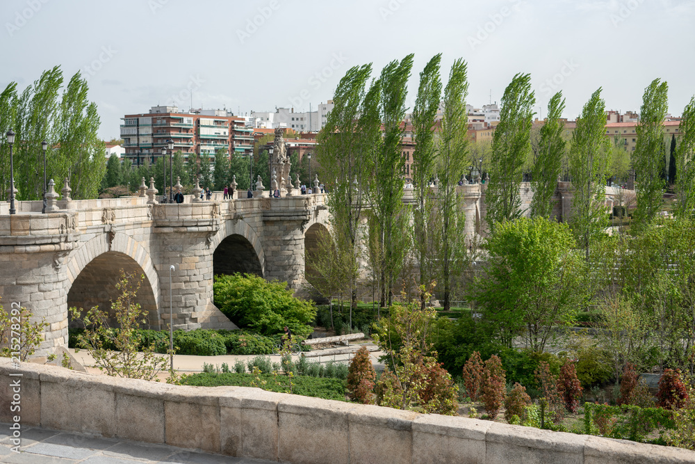Toledo Bridge, Puente de Toledo Madrid España, Spain
