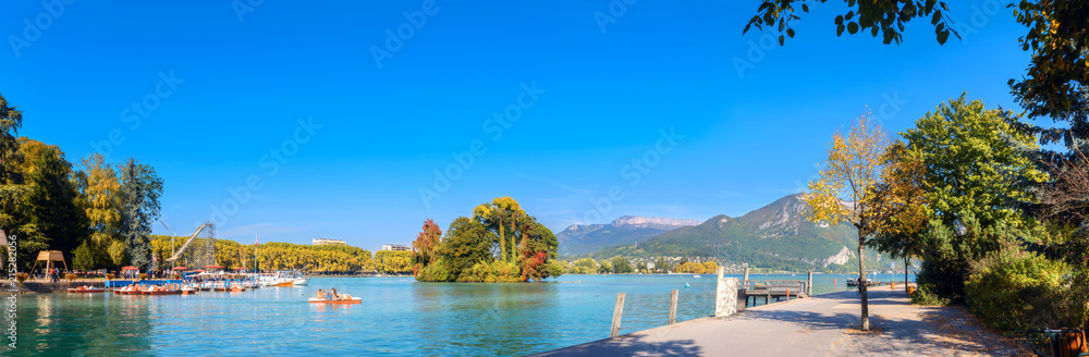 Lake Annecy. Haute Savoie, French Alps, France