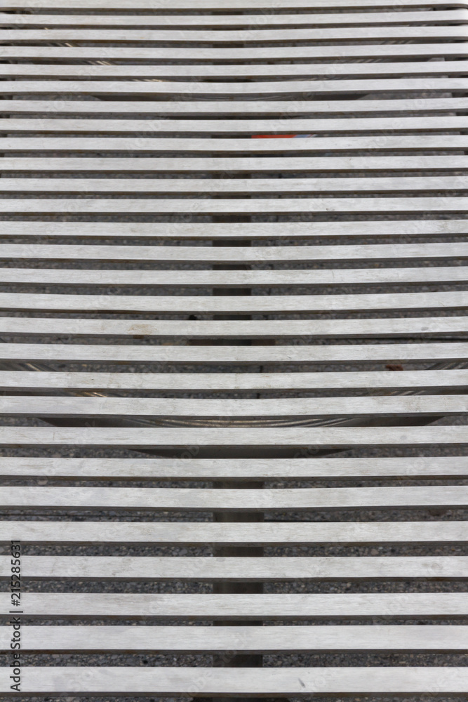 Obraz premium Strips of metal forming a bench forming an interesng line pattern
