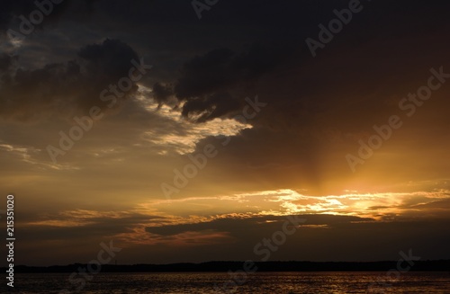 Fototapeta Naklejka Na Ścianę i Meble -  Zachód słońca mazury
