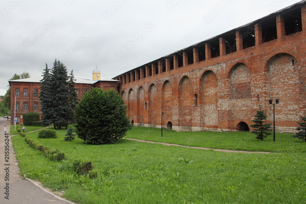 stone, embrasure, arch, bricks, russia, russian, smolensk, fortress, fort, red, medieval, europe, brown, brick, wall, ancient, architecture, architectural, famous, landmark, big, building, center, cit
