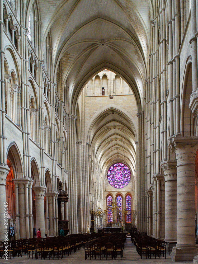 Interrior of the gothic cathedral of Laon 