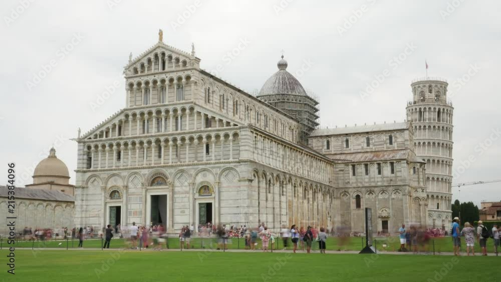 Time lapse of tourists visiting the Pisa Cathedral. Time lapse of tourists visiting the Pisa Cathedral.