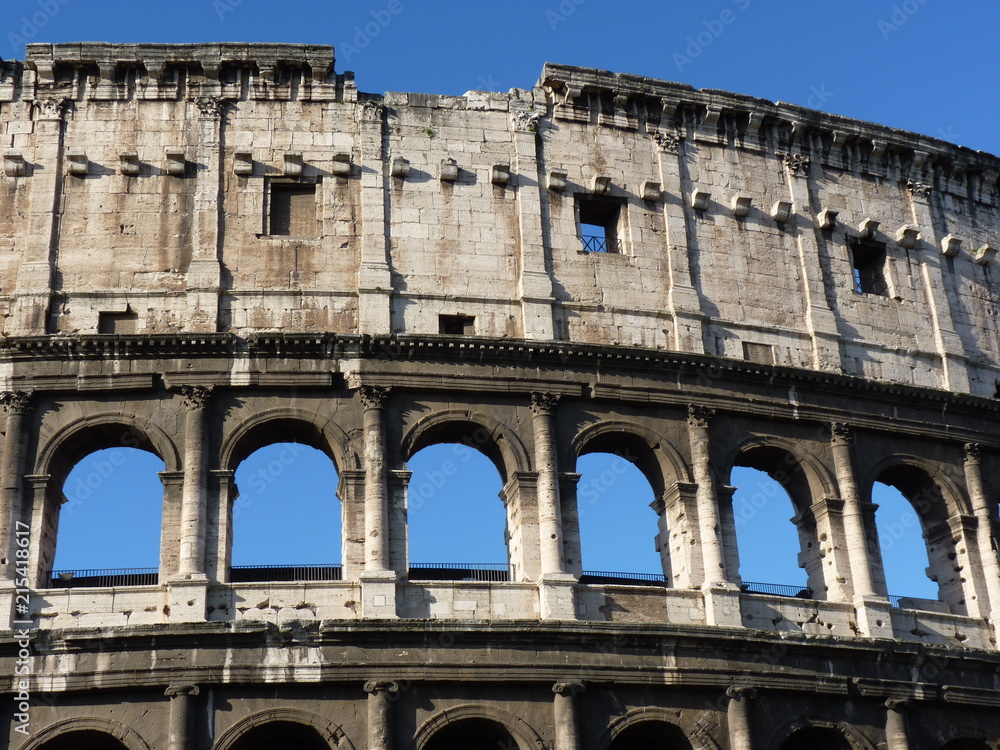 Fototapeta premium LE COLISEE A ROME EN ITALIE