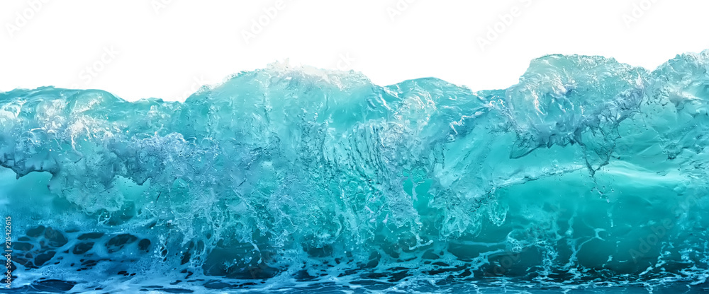Obraz premium Duża błękitna burzowa morze fala odizolowywająca na białym tle. Koncepcja przyrody klimatu. Przedni widok