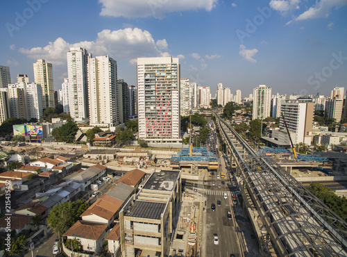 Construction of the monorail system, monorail line "17 gold", avenida Jornalista Roberto Marinho, São Paulo, Brazil, South America America 