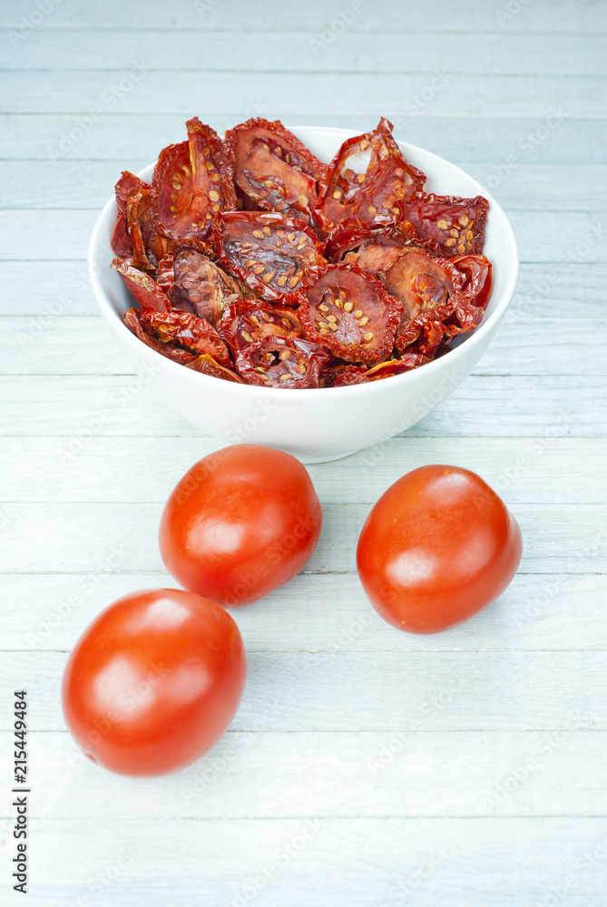 Sun dried tomatoes