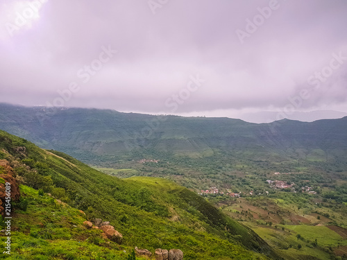 On top of the mountain - Western Ghats (Sahyadri), Mahabaleshwar - Panchgani, Maharashtra, India