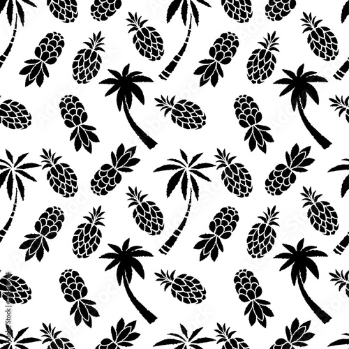 Seamless pattern with palm trees, pineapples