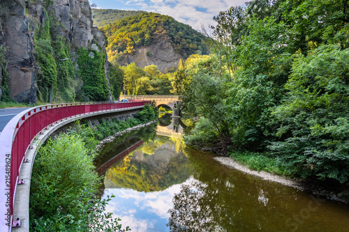 Spiegelungen an der Ahr