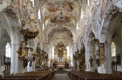 Fototapete Langhaus der Klosterkirche Rottenbuch