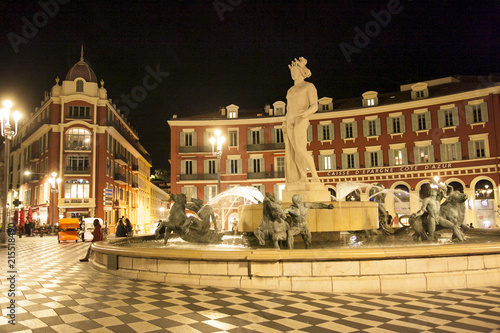 Francia, Nizza, piazza Massena di notte. photo