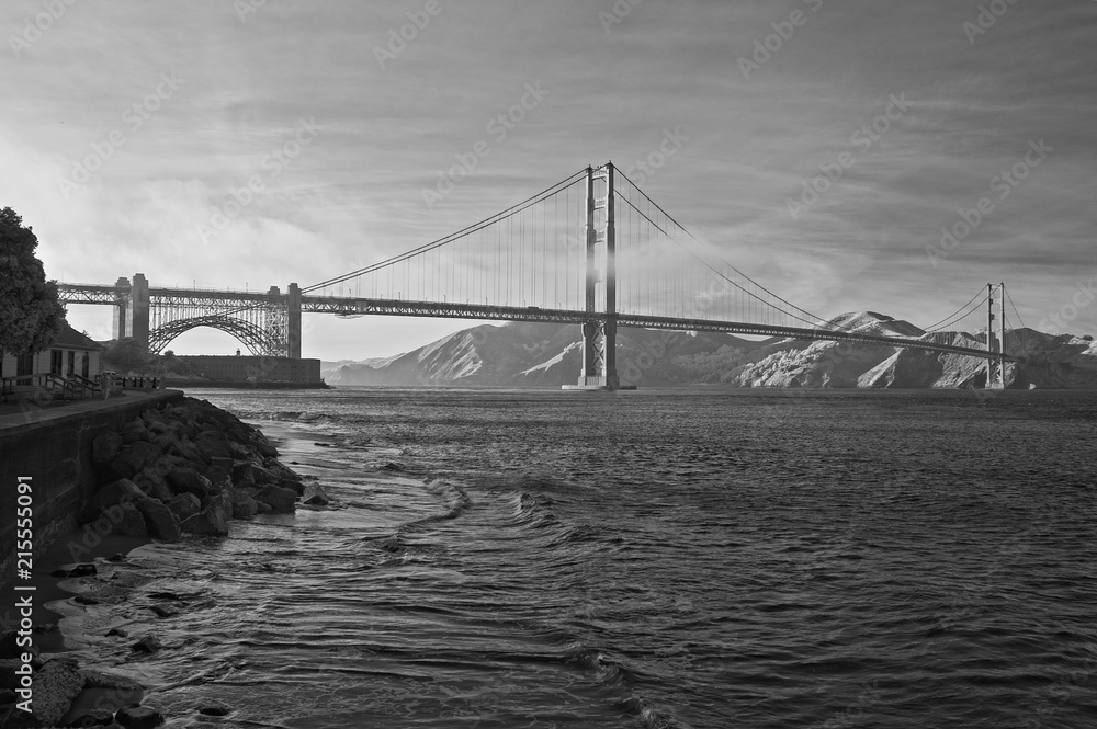 Golden Gate Bridge in Black and white