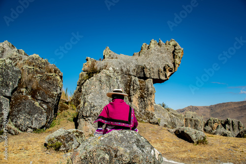 roca paisaje costumbres