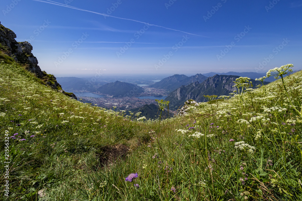Fototapeta premium Panorama dal Monte due Mani