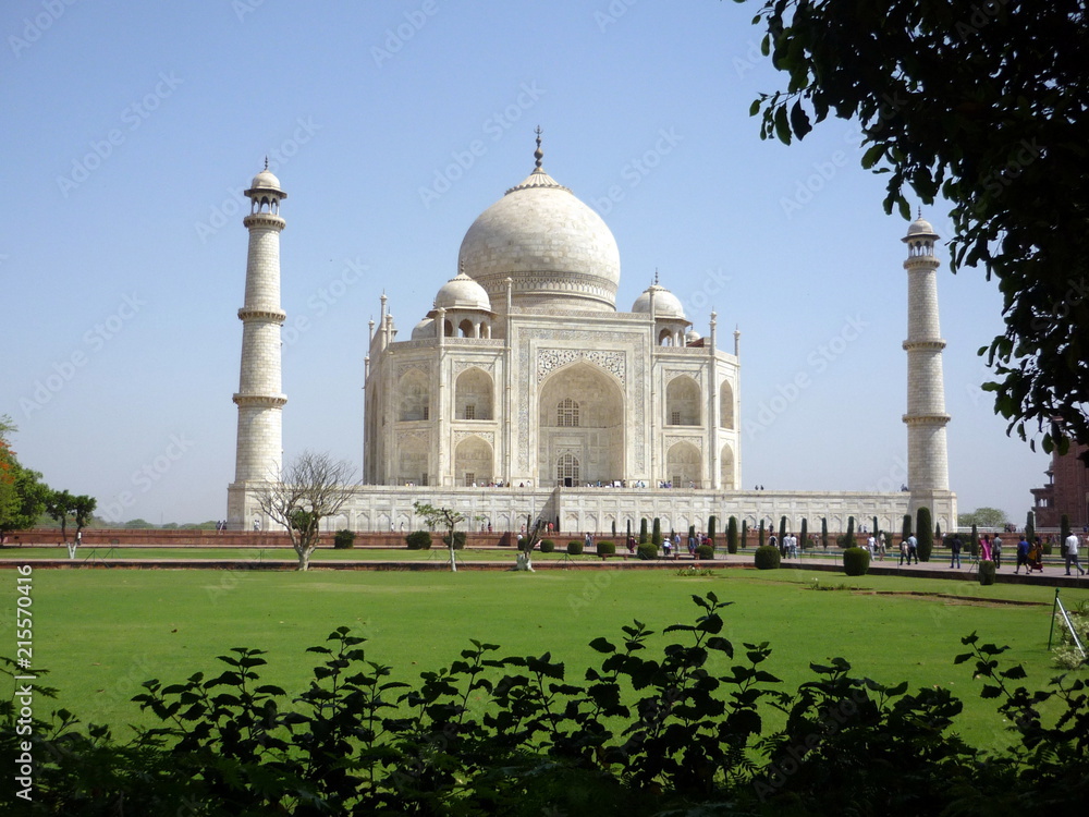 Taj Mahal - India - Seven Wonders of the World