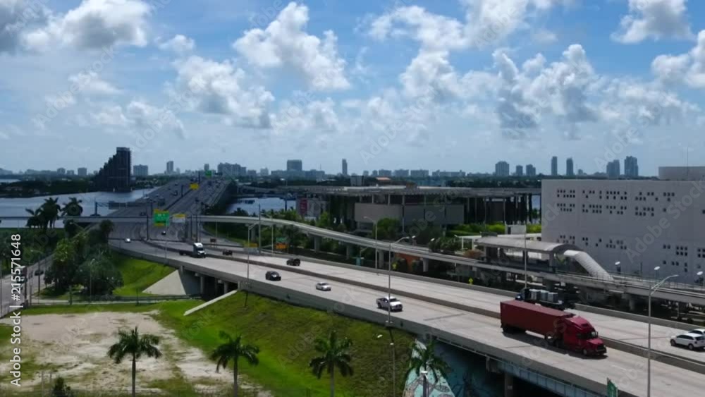 Miami CIty traffic up slow motion Miami CIty traffic up slow motion
