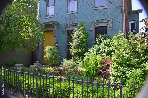 Front yard of vintage residence in Louisville
